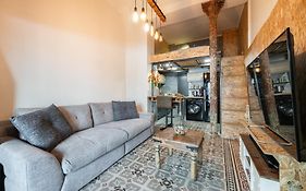 Le Loft - Un Voyage Urbain Au Coeur De La Ville